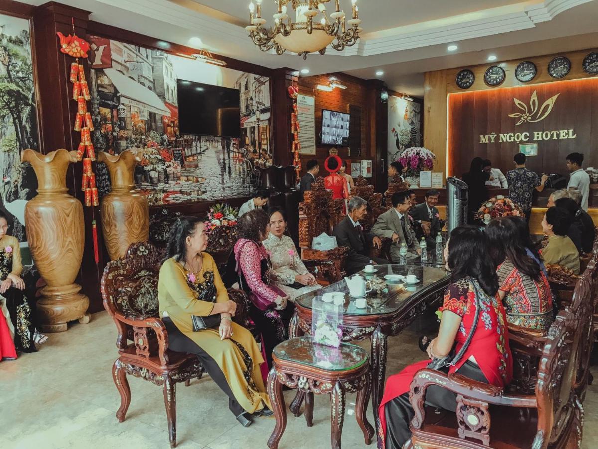 Khách Sạn Mỹ Ngọc Buon Ma Thuot Exterior foto